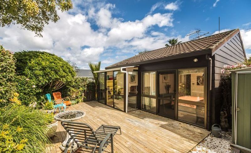  at 2 Pohutukawa Place, Ellerslie, Auckland City, Auckland