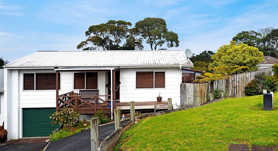  at 12 Talavera Place, Te Atatu South, Auckland