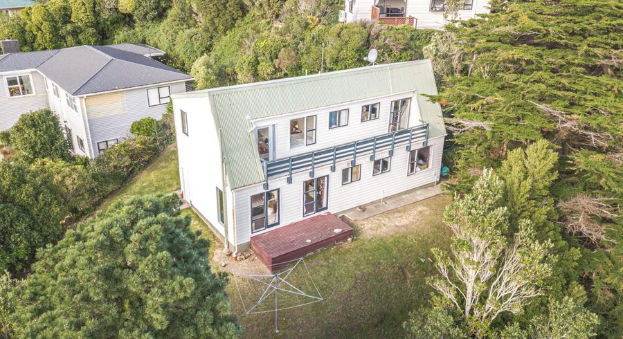  at 86A Black Rock Road, Newlands, Wellington
