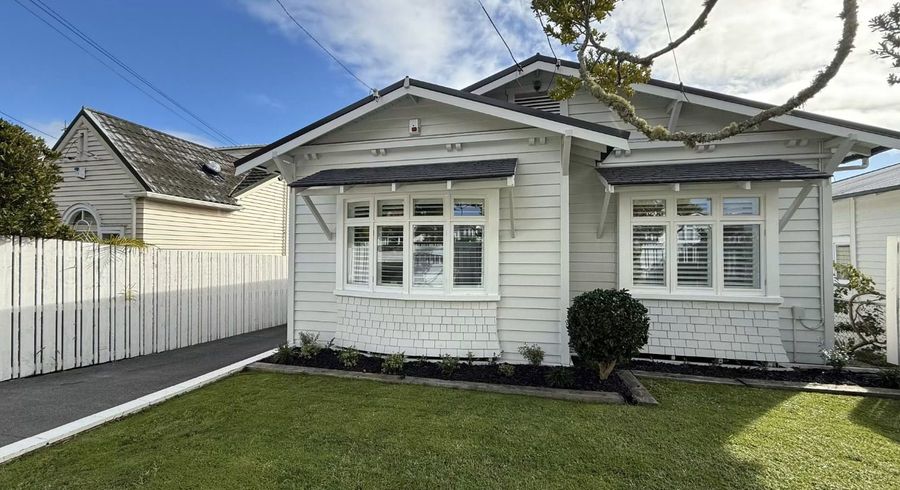  at 8 Cumberland Avenue, Westmere, Auckland City, Auckland