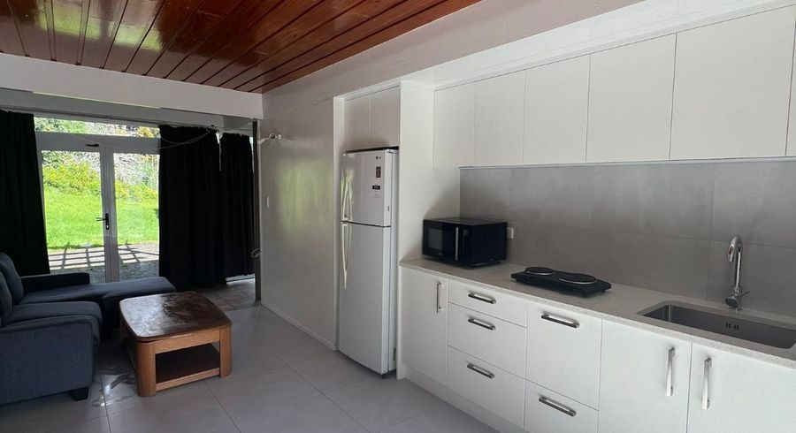  at 158 Point View Drive, East Tamaki Heights, Auckland