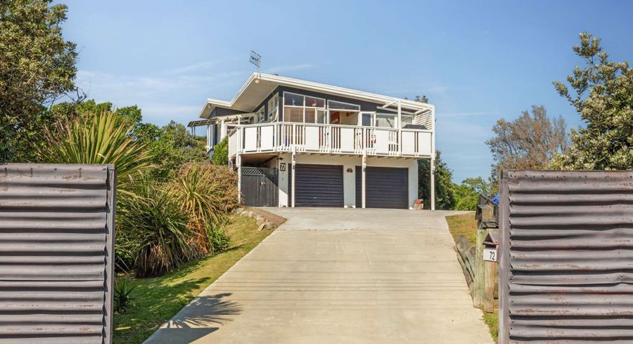  at 72 Park Avenue, Waitarere Beach, Levin