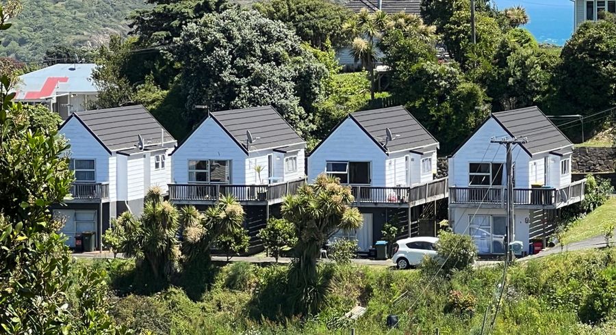  at 8/51 Dimock Street, Titahi Bay, Porirua