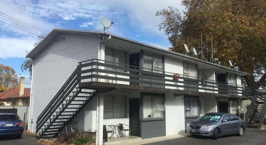  at 4/210 Grey Street, Hamilton East, Hamilton, Waikato
