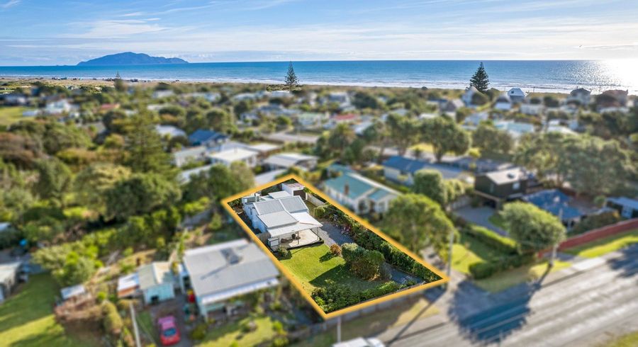  at 29 Rangiuru Road, Otaki Beach, Otaki