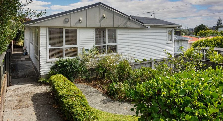  at 23 Westminster Street, New Windsor, Auckland City, Auckland