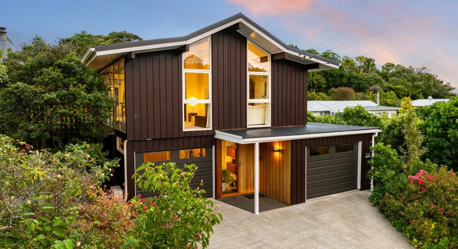  at 5 Christina Grove, Normandale, Lower Hutt