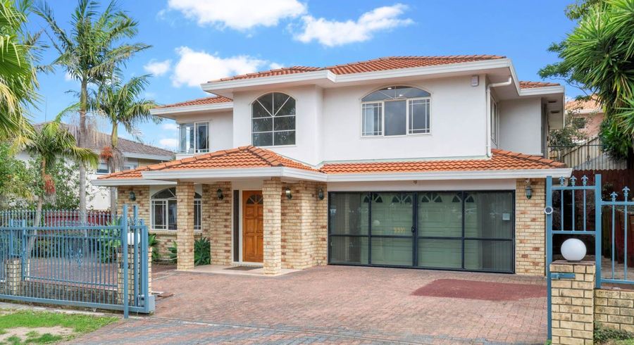  at 45 Ransom Smyth Drive, Goodwood Heights, Manukau City, Auckland