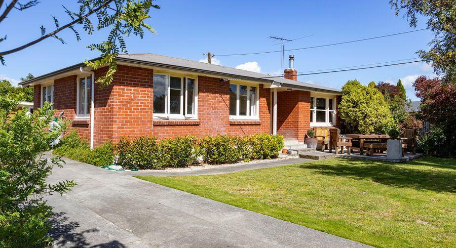  at 60 Cologne Street, Martinborough