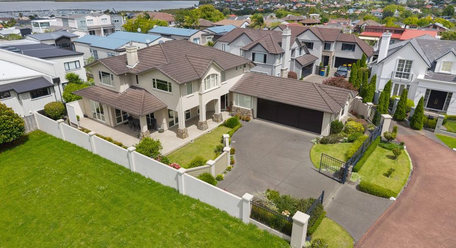  at 22 Bluefin Way, West Harbour, Waitakere City, Auckland