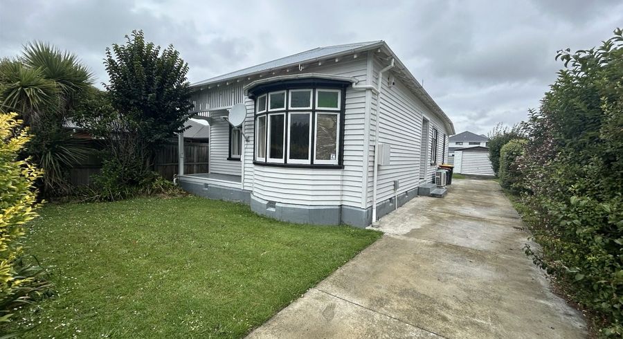  at 17 Dilworth Street, Riccarton, Christchurch City, Canterbury