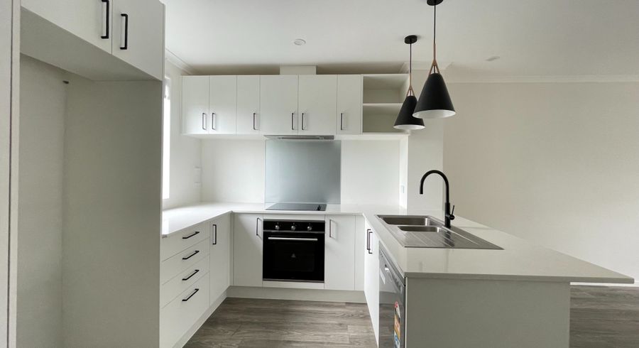  at 466D Roscommon Road, Clendon Park, Auckland