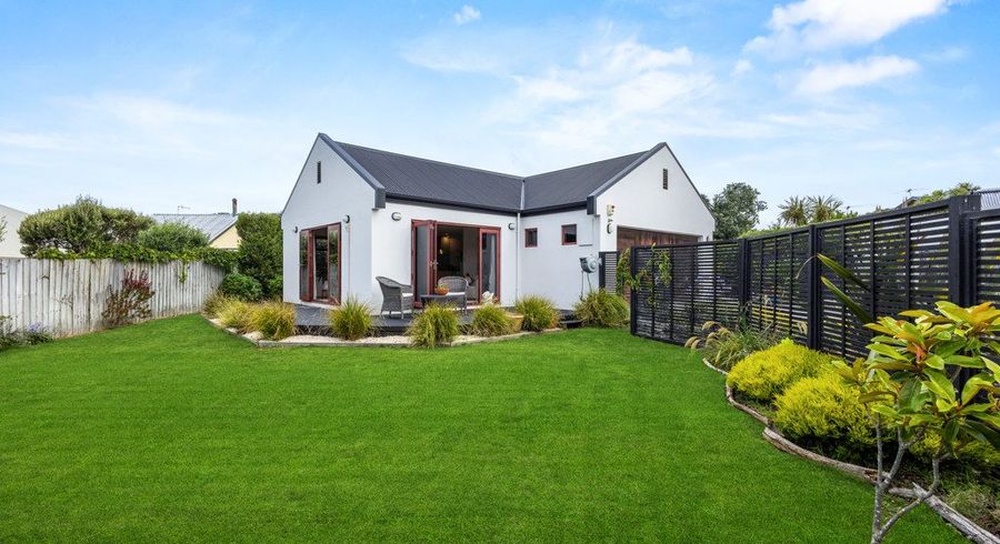  at 11 Cordyline Place, Waimairi Beach, Christchurch City, Canterbury