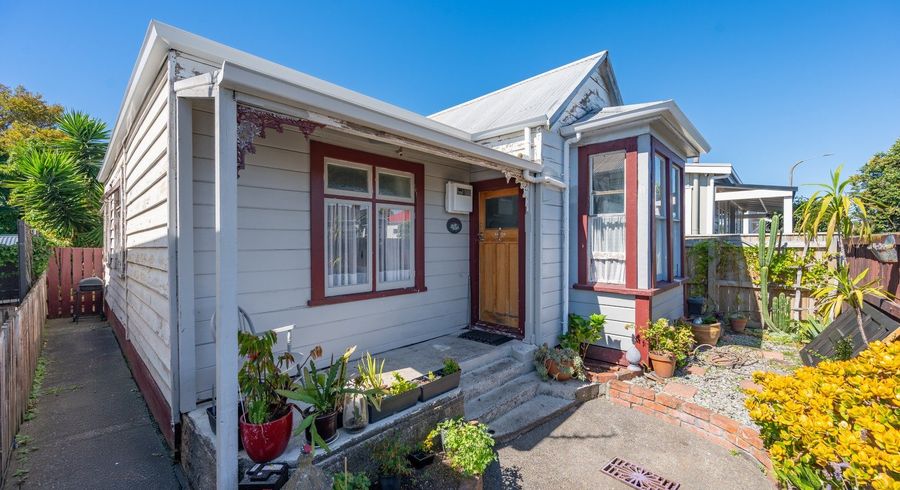  at 176 Wellesley Road, Napier South, Napier, Hawke's Bay