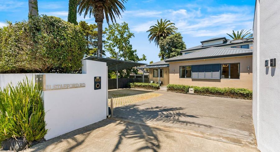  at 11 Stafford Road, Northcote Point, North Shore City, Auckland