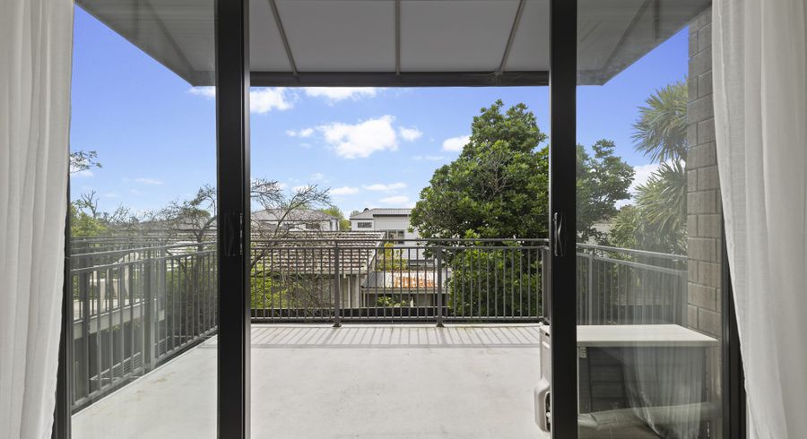  at 8/3 Woolfield Road, Papatoetoe, Manukau City, Auckland