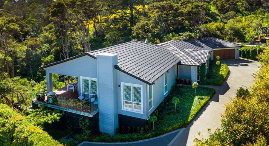 at 35A Bernard Magnus Lane, Greenhithe, Auckland