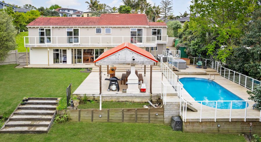  at 19 Cyclades Place, Shelly Park, Auckland