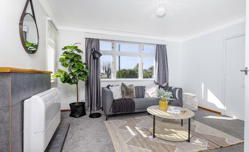  at 102 Church Street, Masterton