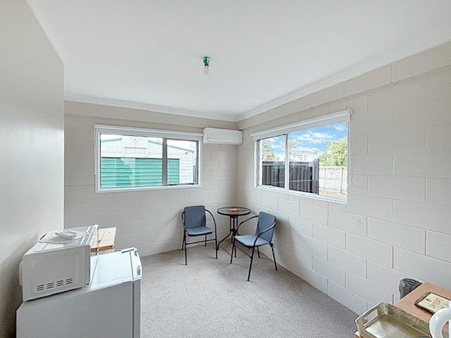  at 20 Matuhi Rise, Henderson, Waitakere City, Auckland