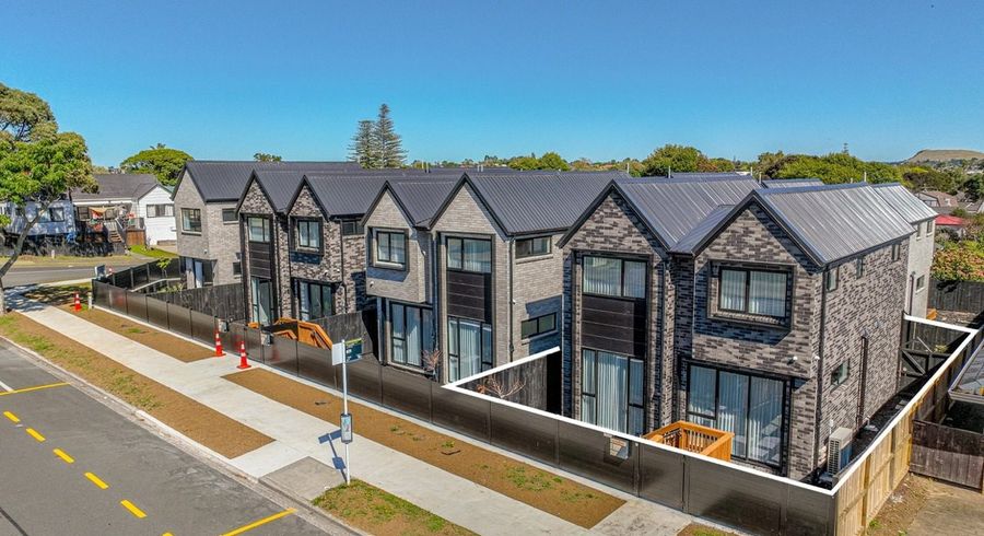  at 151 Prince Regent Drive, Farm Cove, Manukau City, Auckland