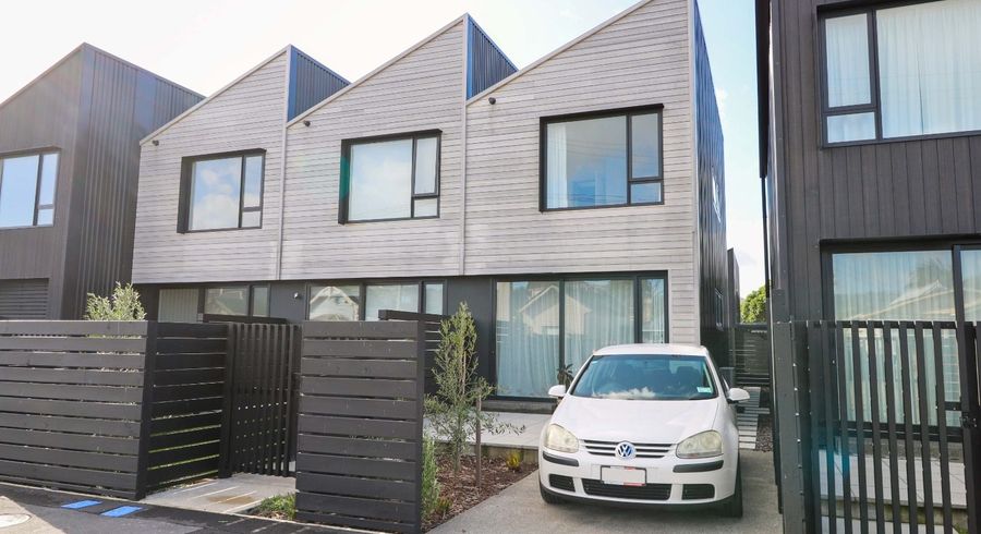  at 18A Tory Street, Petone, Lower Hutt, Wellington