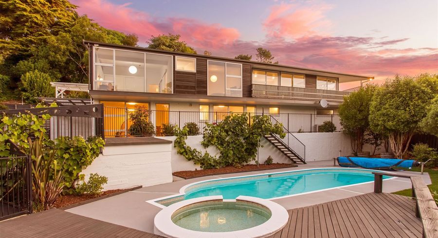  at 8 Pentre Terrace, Cashmere, Christchurch