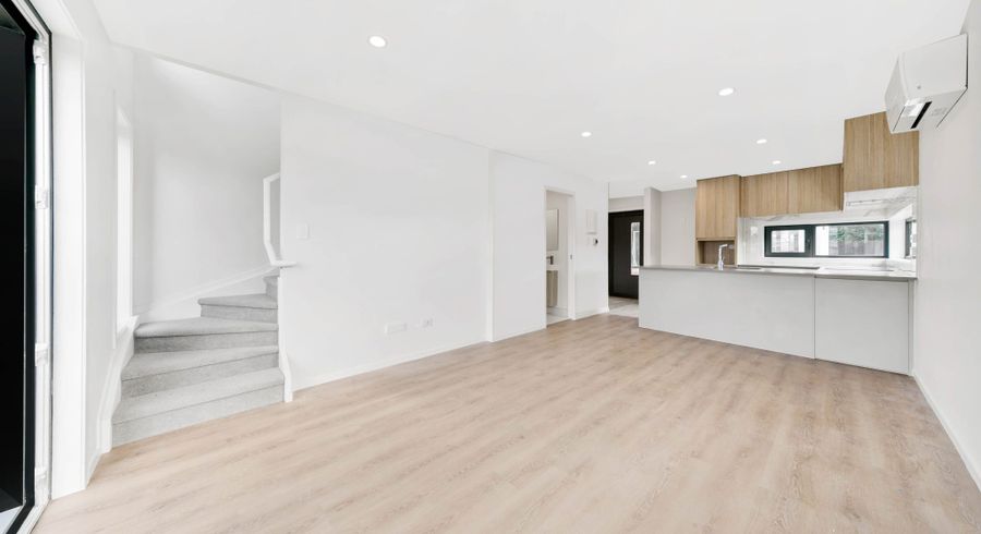  at Lot 4/23 & 25 Sullivan Avenue, Mangere Bridge, Manukau City, Auckland