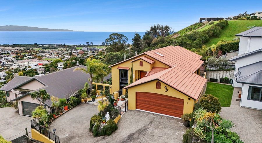  at 9 Zeehaen Place, Britannia Heights, Nelson, Nelson / Tasman