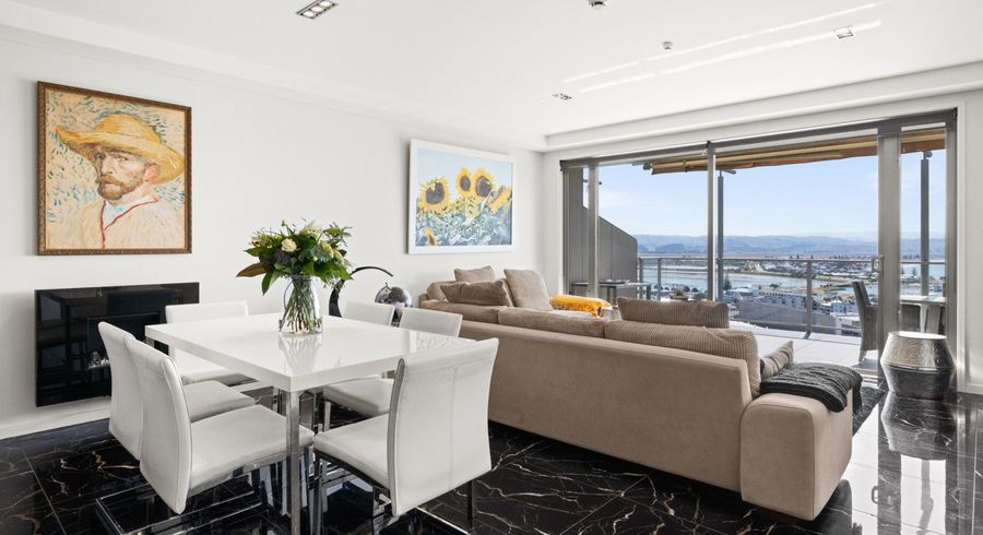  at 2/24 Hospital Terrace, Hospital Hill, Napier, Hawke's Bay