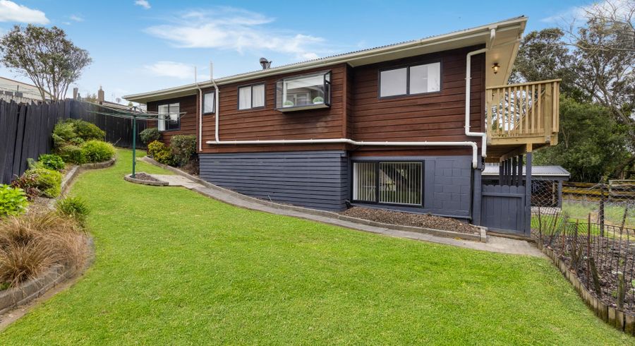  at 2/9 Choice Avenue, Henderson, Waitakere City, Auckland