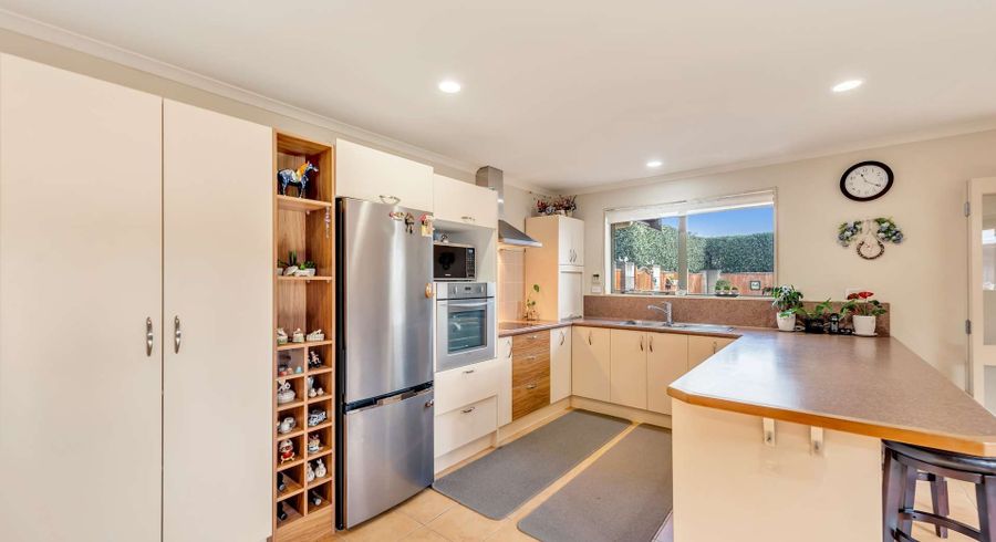  at 1 Suffolk Drive, Otamatea, Whanganui, Manawatu / Whanganui