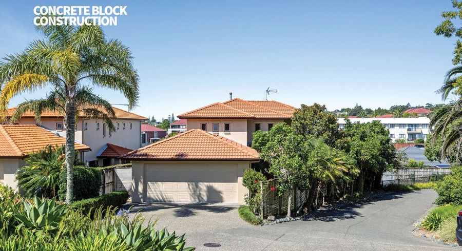  at 1/126 Whangaparaoa Road, Red Beach, Rodney, Auckland