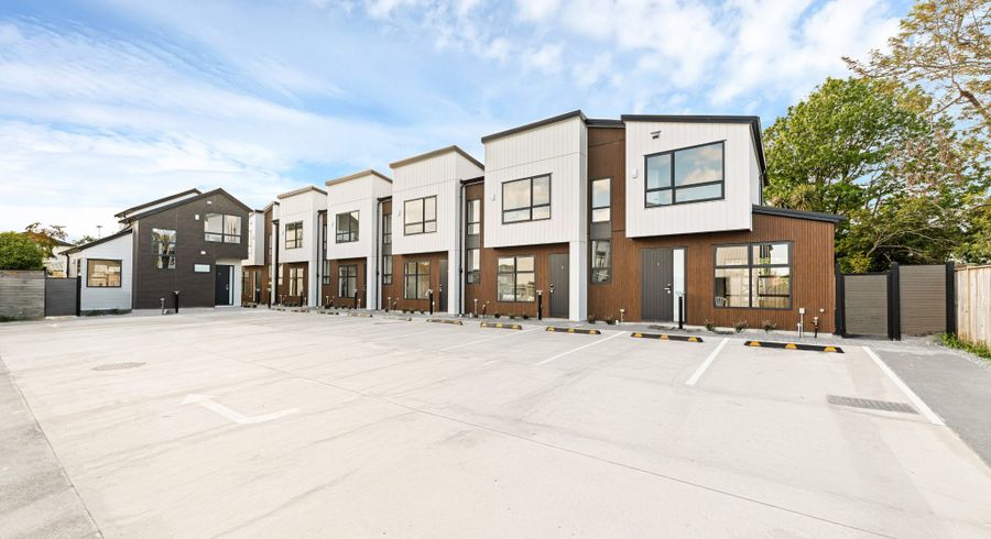  at Lot2/83-87 Cascades Road, Pakuranga Heights, Manukau City, Auckland