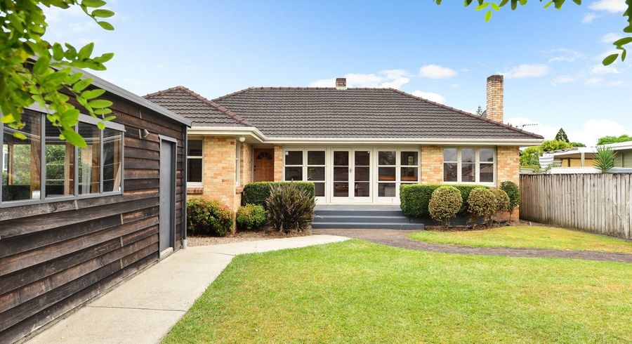  at 53 Braid Road, St Andrews, Hamilton
