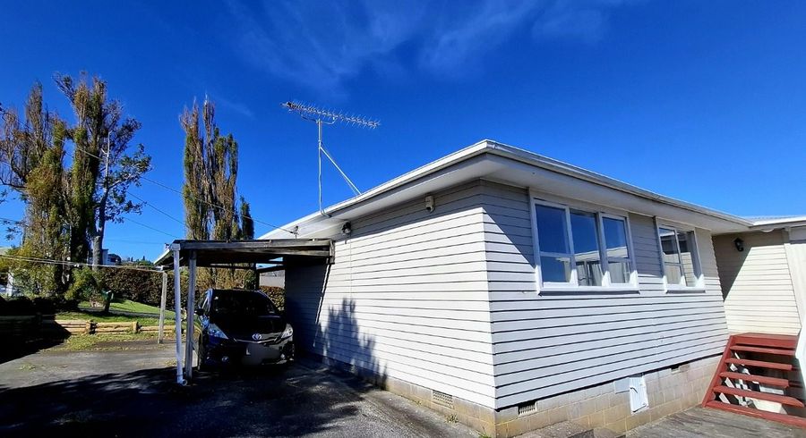  at 1/23 Drome View Place, Beach Haven, North Shore City, Auckland