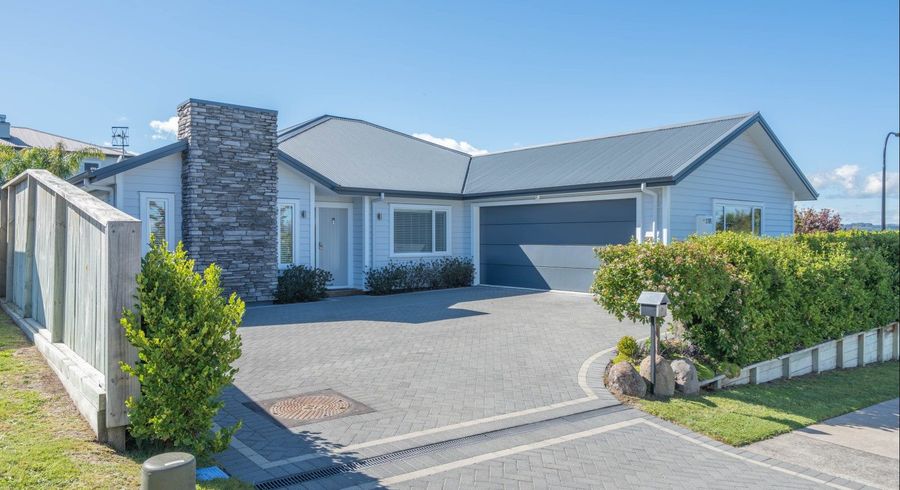  at 2 Huka Heights Drive, Rangatira Park, Taupo