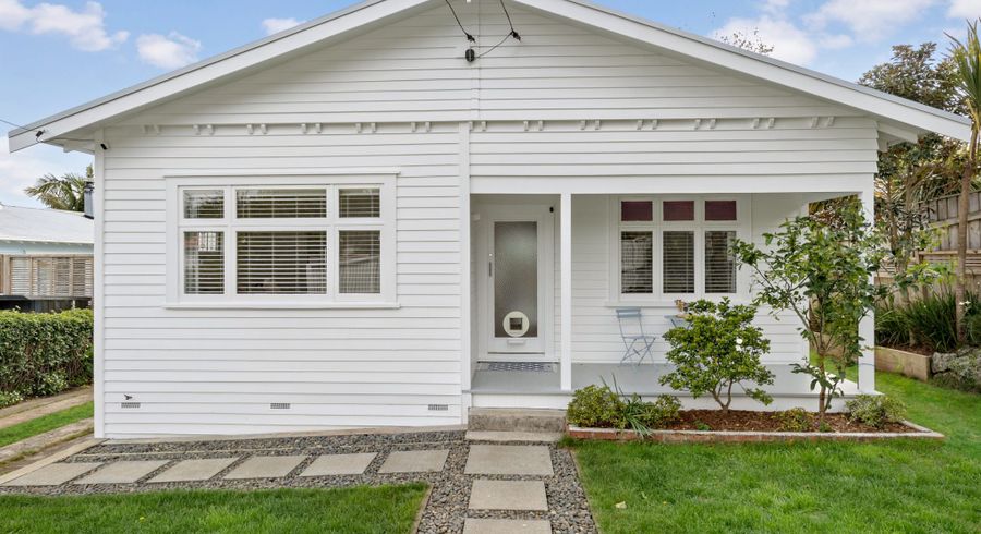  at 26 Jubilee Avenue, One Tree Hill, Auckland