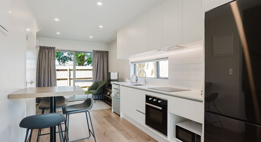  at 28 Earlsworth Road, Mangere East, Manukau City, Auckland