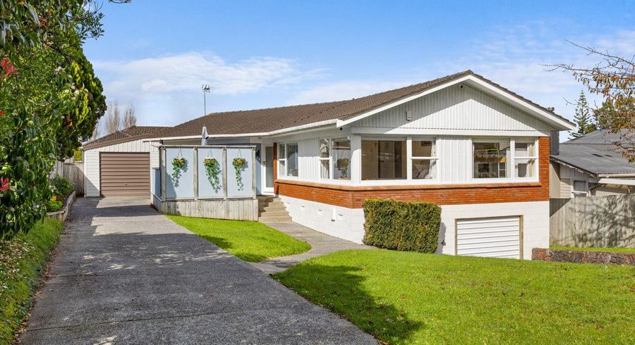  at 108 Gossamer Drive, Pakuranga Heights, Manukau City, Auckland