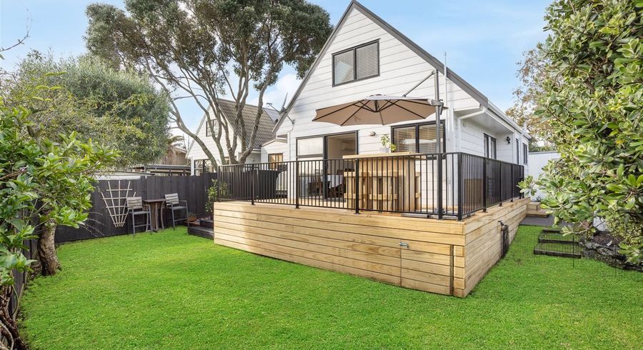  at 3/90 Haverstock Road, Sandringham, Auckland