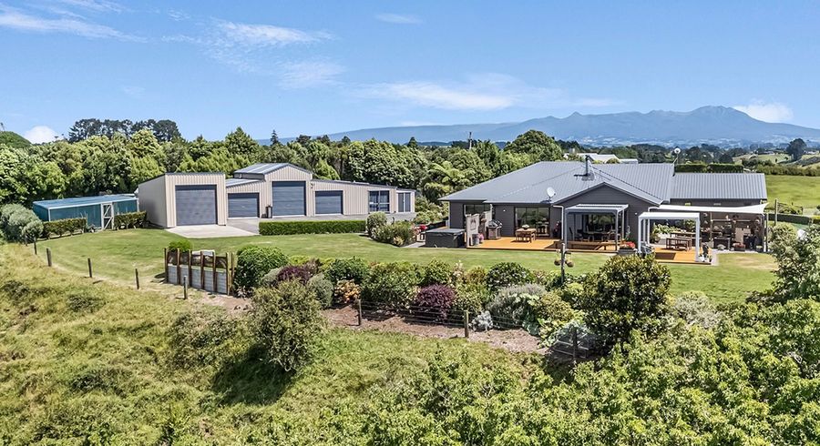  at 98 Pitt Road, Hillsborough, New Plymouth, Taranaki