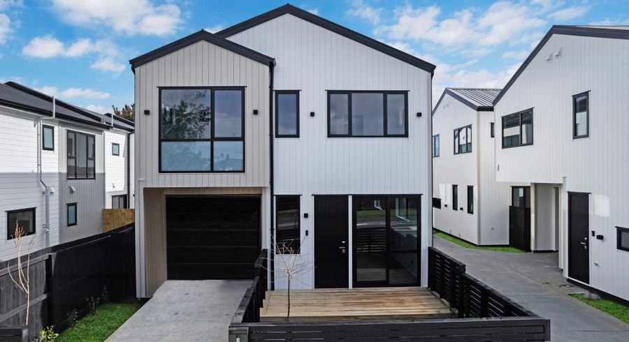  at Lot 4, 92 Rangitoto Road, Papatoetoe, Manukau City, Auckland
