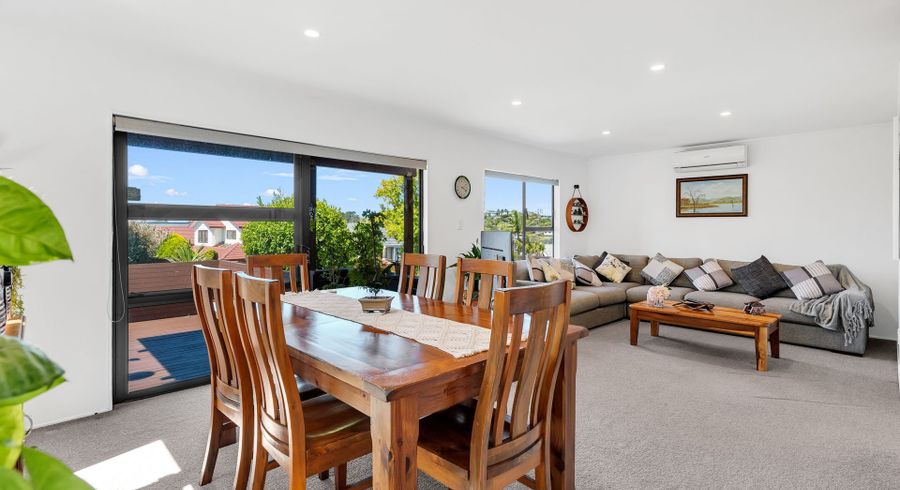  at 1/4 Ceramco Place, Torbay, North Shore City, Auckland