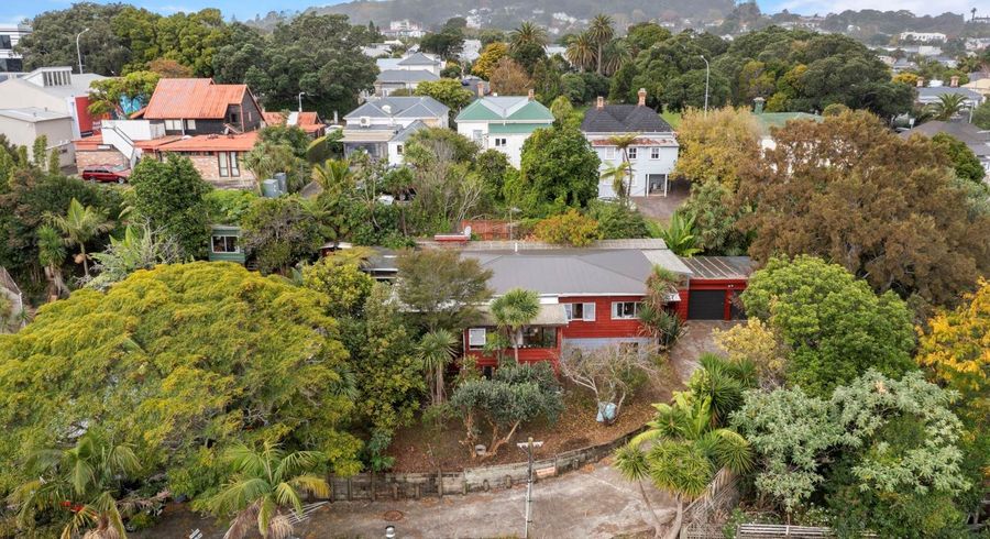  at 9 Onslow Road, Mount Eden, Auckland City, Auckland
