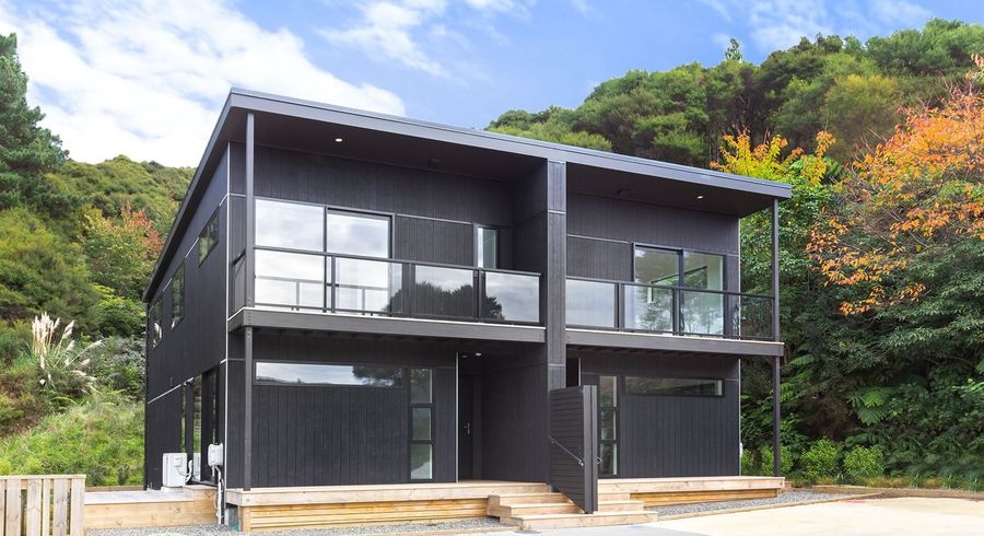  at 9 Hastings Grove, Wainuiomata, Lower Hutt