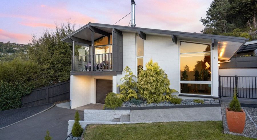  at 7 Roseneath Place, Cashmere, Christchurch