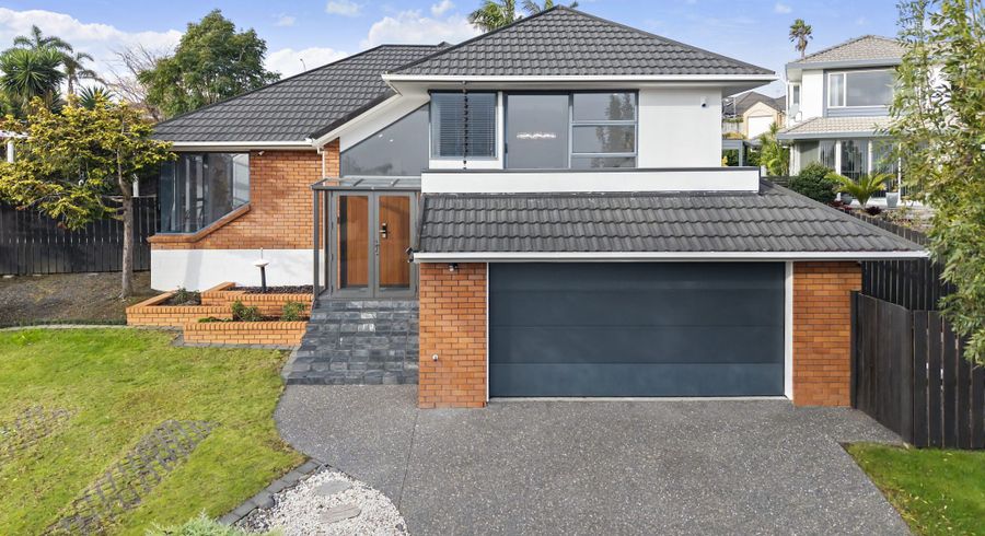  at 32 Currell Way, Somerville, Manukau City, Auckland