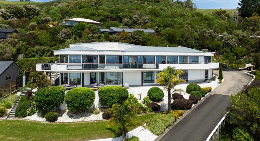  at 4 Cape View, Atawhai, Nelson, Nelson / Tasman