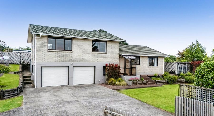  at 17 Caledonia Place, Highlands Park, New Plymouth, Taranaki